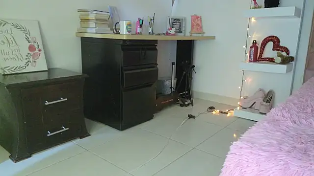 eva sin18 online show from April 2026 01:42:02 AM