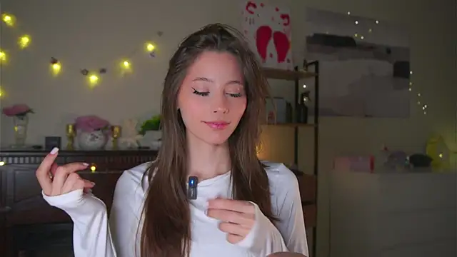 EditaBails online show from April 2026 07:22:02 PM