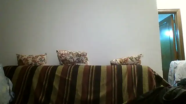 maxxxio12 online show from June 2026 07:40:02 PM