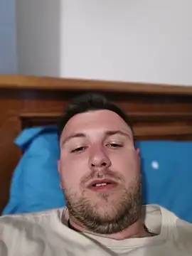 hugedickedd online show from May 2026 06:28:02 PM