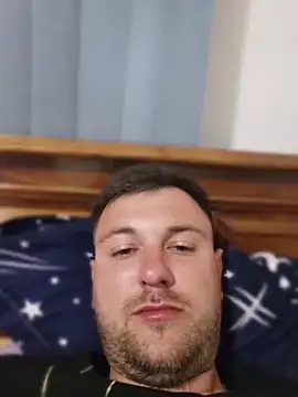 hugedickedd online show from May 2026 09:22:02 PM