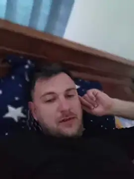 hugedickedd online show from May 2026 04:41:01 AM