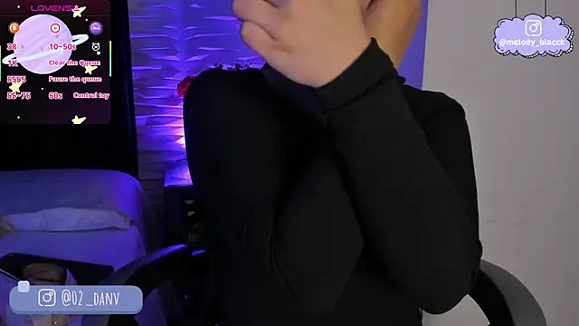 Melody Black  online show from November 2025 07:58:01 PM