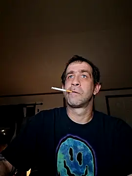 Snapshot of mayg chatting on April 2026 04:52:01 AM mayg online show from April 2026 04:52:01 AM