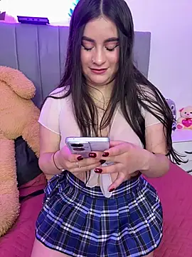 Snapshot of HADARA__ chatting on February 2026 02:12:02 AM HADARA online show from February 2026 02:12:02 AM