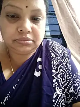 Snapshot of Arohi35 chatting on June 2026 01:13:01 PM Arohi35 online show from June 2026 01:13:01 PM