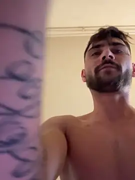 Hugo34bg online show from April 2026 05:18:02 AM