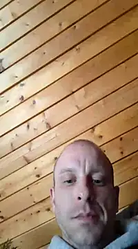 Snapshot of svenpfeifer chatting on March 2025 02:29:01 PM svenpfeifer online show from March 2025 02:29:01 PM