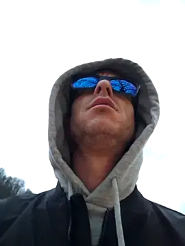 Snapshot of svenpfeifer chatting on March 2025 05:17:02 PM svenpfeifer online show from March 2025 05:17:02 PM