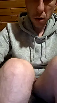 Snapshot of svenpfeifer chatting on March 2025 03:21:02 AM svenpfeifer online show from March 2025 03:21:02 AM