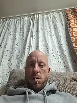 Snapshot of svenpfeifer chatting on November 2025 04:00:02 PM svenpfeifer online show from November 2025 04:00:02 PM