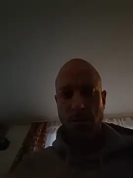 Snapshot of svenpfeifer chatting on January 2026 03:16:02 PM svenpfeifer online show from January 2026 03:16:02 PM