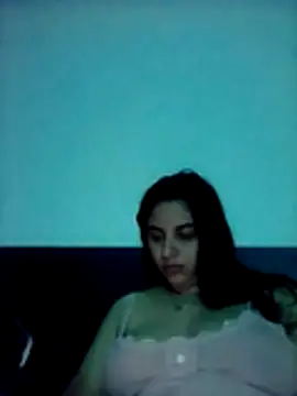 Veramaia online show from June 2026 11:52:01 PM