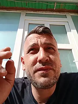 yourflowerpink online show from April 2026 01:04:01 PM