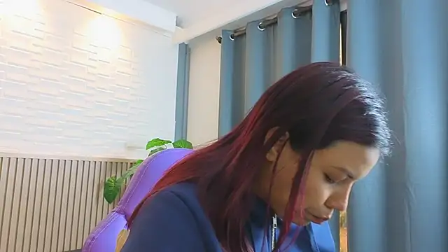 TiffanyWalk online show from April 2026 12:49:01 PM