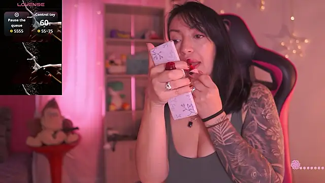 Madison Mayer online show from April 2026 12:21:01 PM