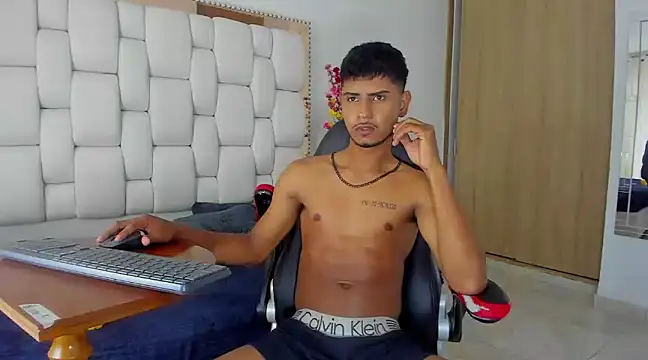 FelipeBrais online show from March 2025 04:19:02 PM