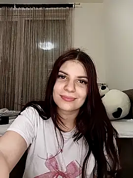 MeCherryy online show from March 2026 12:14:01 AM