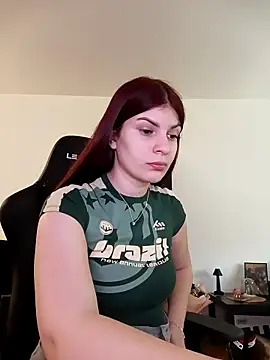 MeCherryy online show from April 2026 12:50:02 PM