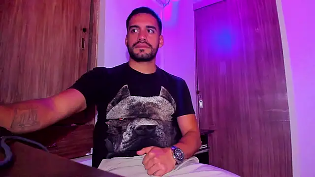 Leon  Hart  online show from March 2025 06:20:02 PM