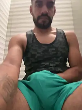 Leon  Hart  online show from July 2026 05:37:01 PM