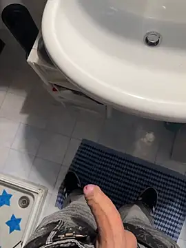 impaolo20 online show from February 2026 04:00:02 PM