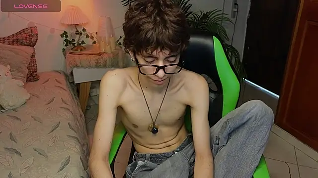 Matty Sparkk online show from June 2026 01:46:01 PM