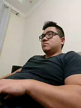 awesometeacher33 online show from September 2025 04:11:02 AM