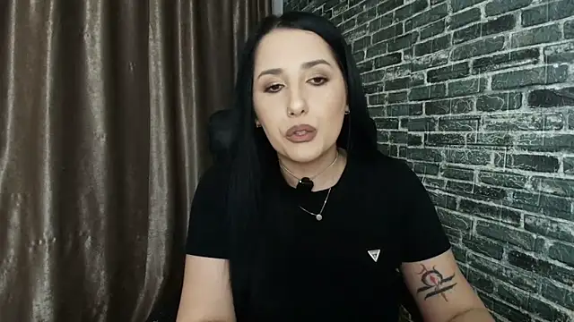 missdyaa online show from April 2026 10:36:02 PM