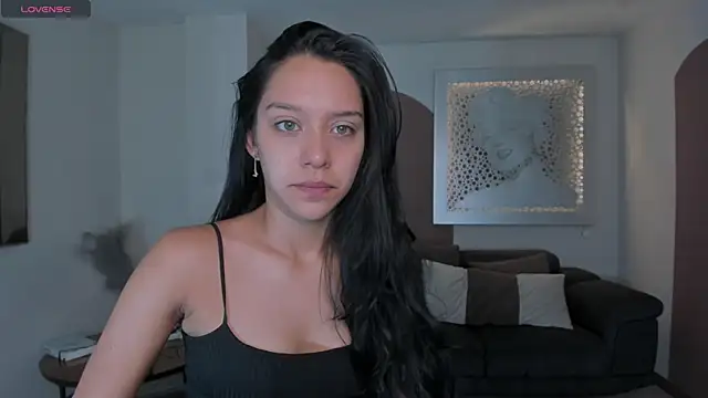 Snapshot of AmaliaCrus chatting on July 2026 06:04:01 PM AmaliaCrus online show from July 2026 06:04:01 PM