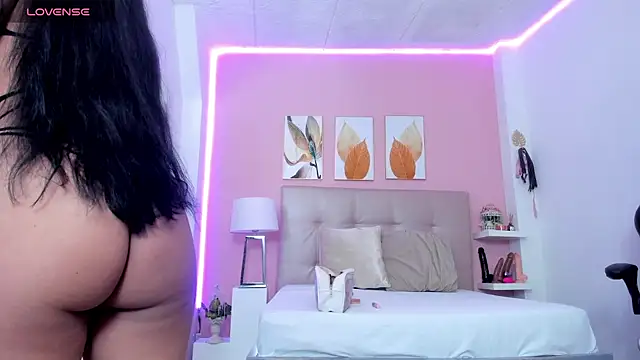 Molly h0t online show from April 2026 12:33:01 PM