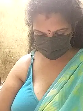 poojaa-rani online show from April 2026 06:28:01 PM