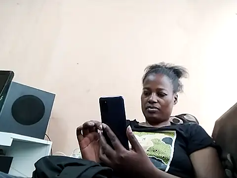 Snapshot of sexylira chatting on June 2026 01:48:02 PM sexylira online show from June 2026 01:48:02 PM