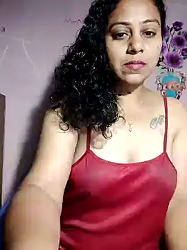 JENNIFERtamil online show from April 2026 07:37:01 PM