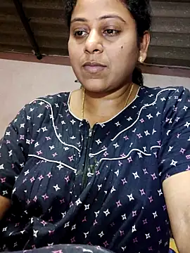 JENNIFERtamil online show from April 2026 07:44:02 AM