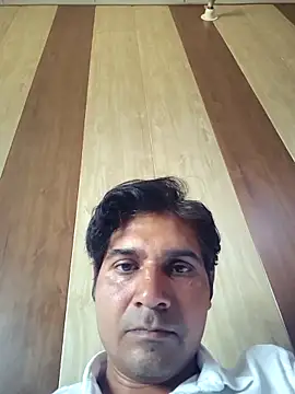 johnny8731 online show from March 2026 09:32:02 AM