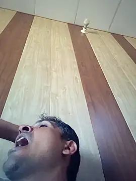 johnny8731 online show from April 2026 03:56:01 AM