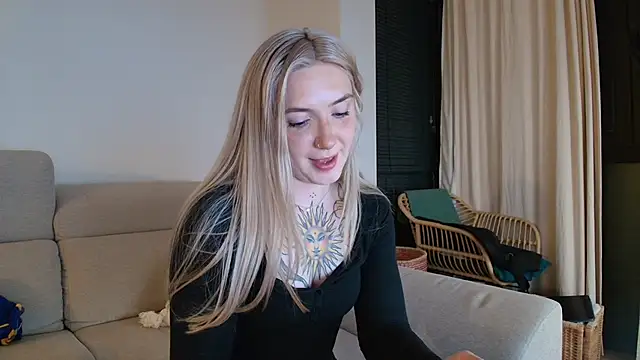 tattoobbgirl online show from February 2026 06:50:01 PM