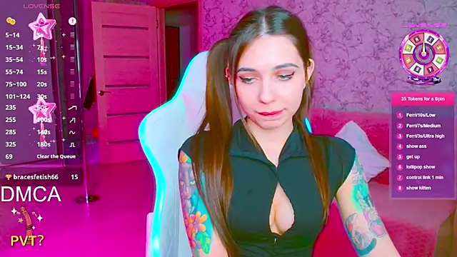 vinkiepinkie online show from April 2026 04:22:01 PM