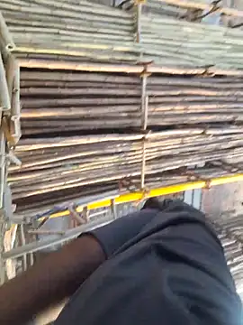 hot integer online show from April 2026 02:02:01 AM