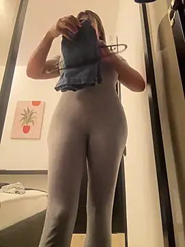 Snapshot of ultimate_PAWG chatting on June 2026 10:02:01 PM ultimate PAWG online show from June 2026 10:02:01 PM