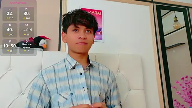 Ethan Westt online show from May 2026 01:07:01 PM