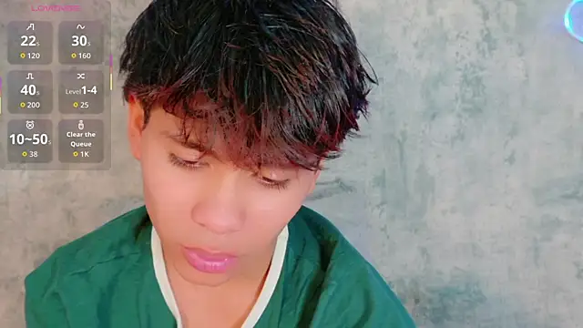 Ethan Westt online show from May 2026 08:58:01 PM