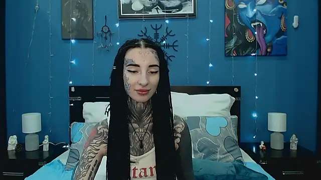 Snapshot of Velvetbat chatting on July 2026 07:45:01 AM Velvetbat online show from July 2026 07:45:01 AM