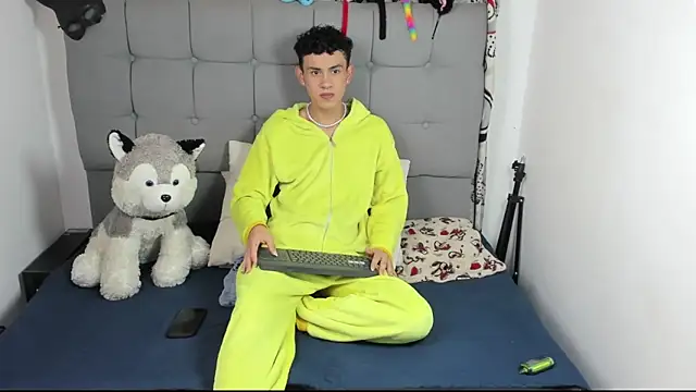 jeims hotboy online show from October 2025 08:02:02 AM