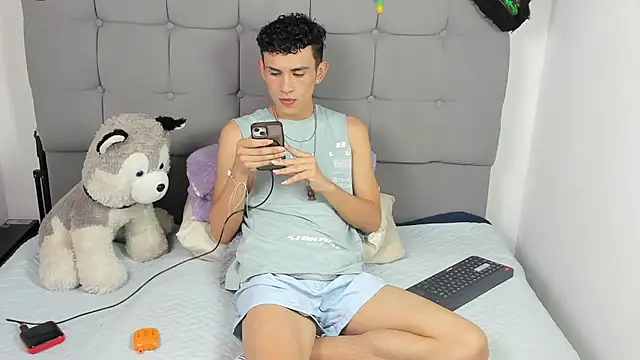 jeims hotboy online show from January 2026 02:36:02 AM