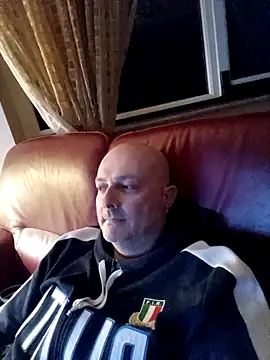 Alexis Bull online show from February 2026 10:49:01 PM