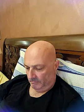 Alexis Bull online show from July 2026 07:16:01 PM