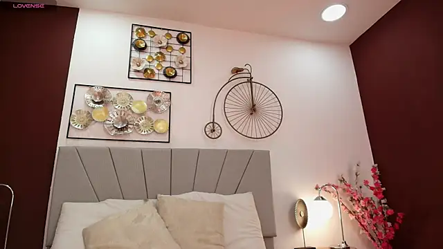 im eli1 online show from February 2026 07:14:02 PM