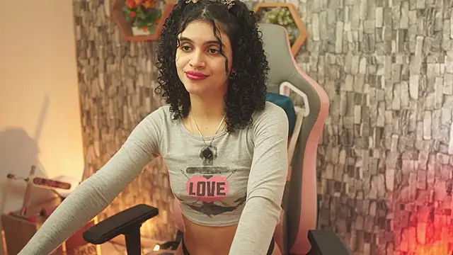 Snapshot of bonniie_98_ chatting on July 2026 07:27:02 PM bonniie 98 online show from July 2026 07:27:02 PM